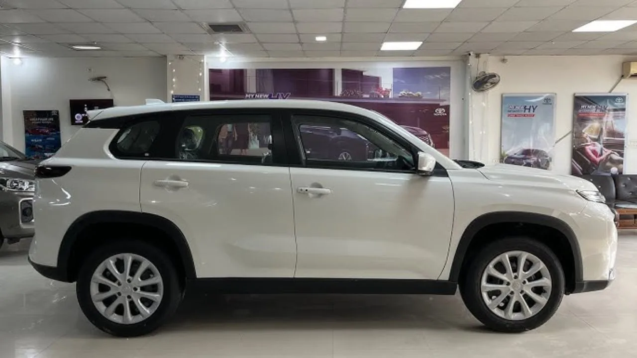 Toyota Urban Cruiser Hyryder CNG 2026