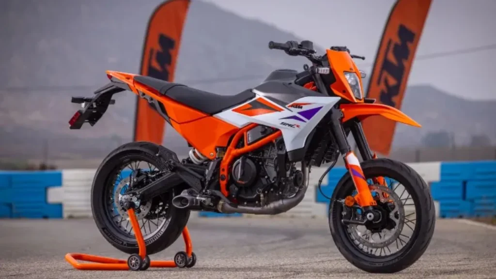 KTM 390 SMC R 2026